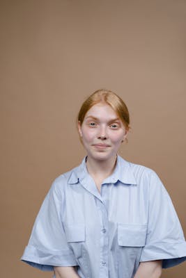 Chloé, 23